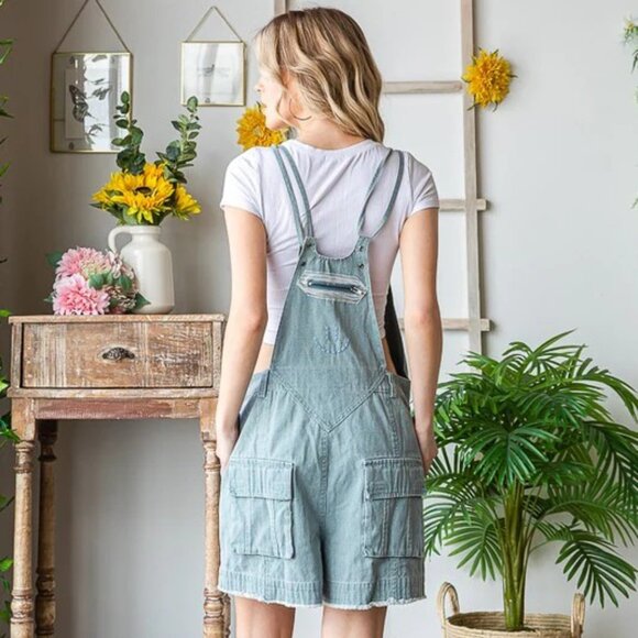 #314 OLI & HALI WASHED POCKET DETAIL MINI CARGO SHORTS - JADE - Picture 7 of 7